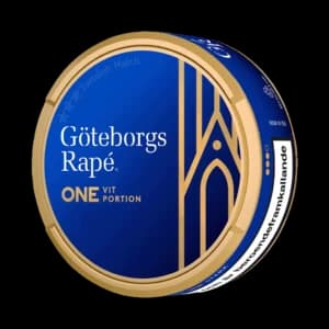 Göteborgs Rapé ONE Vit Portion – dosan sedd snett framifrån, stark vit portion tobakssnus med enbärssmak från Swedish Match