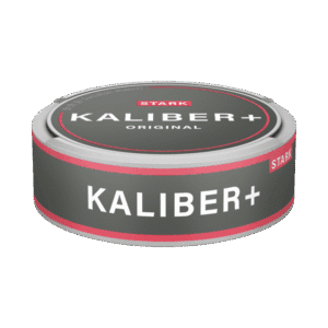 Kaliber Plus Original Stark – dosan sedd från sidan, originalportion tobakssnus med högre nikotinhalt från Swedish Match